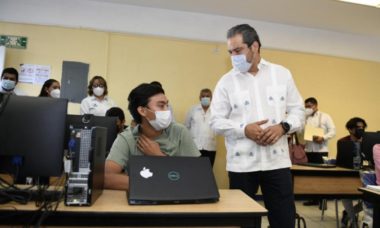 Rector Tapachula Facultad De Negocios 1