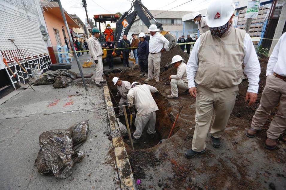 Localiza Pemex Cuatro Tomas Clandestinas En La Cdmx Focus 0 0 955 636