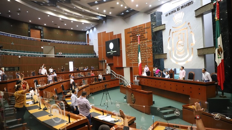 Pleno Congreso Bol 210