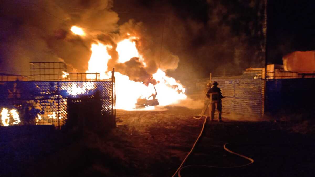 Durante La Madrugada Se Incendio