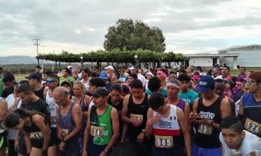 Celebra Coahuila Primera Edicion De La Carrera De La Nuez En Parras De La Fuente