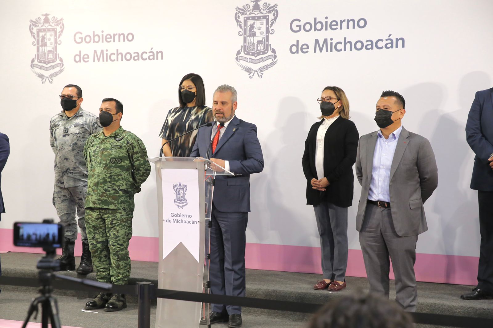 140322 Gobiernos Federal Y Estatal Implementan El Plan Integral De Bienestar Para Aguililla 1