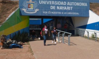 Entrada De La Universidad Autonoma De Nayarit Cover