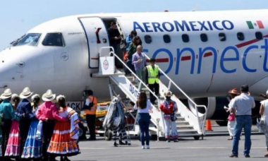 Abren Vuelo Tepic Cdmx Aeromexico Cover