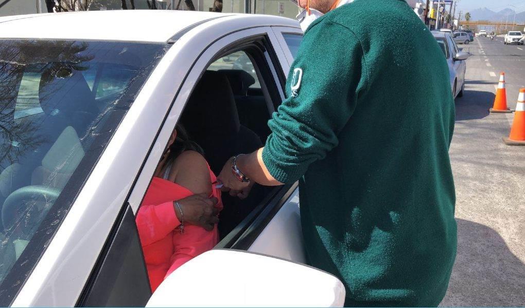 Amplía Clínica Del IMSS Drive Thru Para Vacuna De Influenza - Nuevo ...