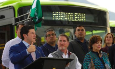 Entrega De Unidades De Transporte Publico10