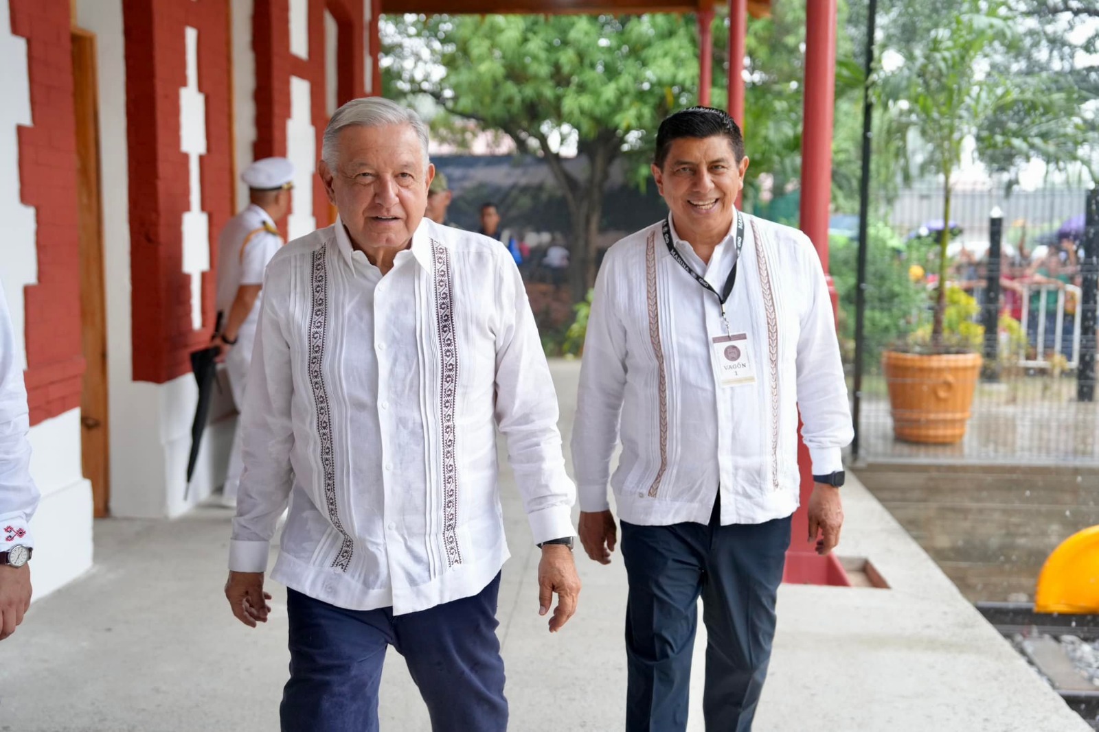 2 Encabezan Presidente De Mexico Y Gobernador De Oaxaca Prueba Del Tren De Pasajeros Del Corredor Interoceanico En La Entidad