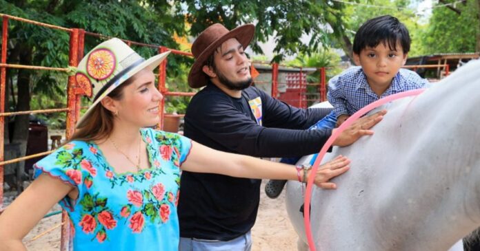 Implementa Gobierno De Isla Mujeres Equinoterapia En Zona Continental 696x365 1