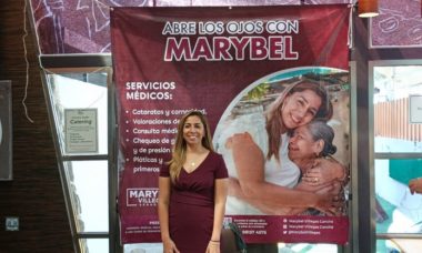 Apoya Marybel Villegas Con Estudios Y Cirugias De Ojos A Adultos Mayores