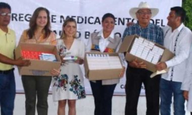 En Cardenas Atestigua Titular De Sedener Entrega De Medicamentos