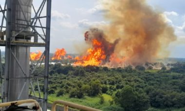 Explosion De Bateria De Pemex En Huimanguillo Tabasco