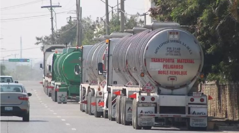 Despacho De Combustible En Ciudad Madero 1