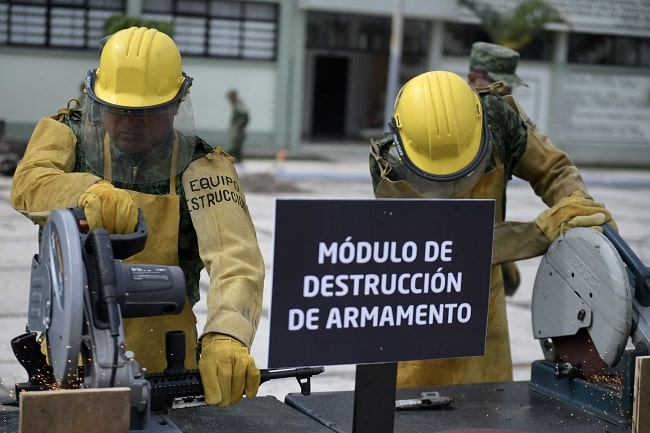 Destruccion De Armas 07