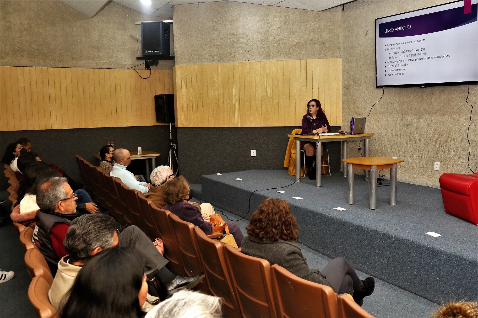 Charla Libro Antiguo1