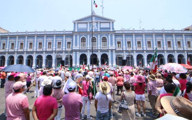 Marcha Por La Democracia En Córdoba