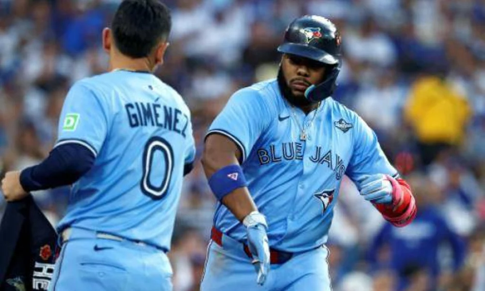 Azulejos igualan la Serie Mundial con triunfo ante Dodgers