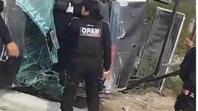 Dos agentes de Fuerza Civil mueren en volcadura de patrulla en Doctor Arroyo