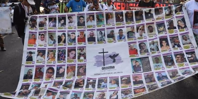 Eles procuram pessoas desaparecidas e encontram huachicol em uma fazenda em Jalisco