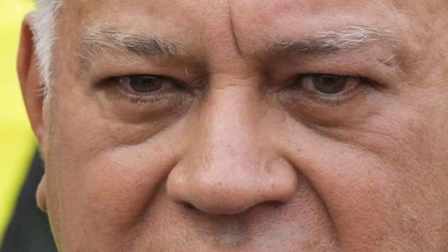 Detienen a opositor venezolano en medio de acusaciones de complot electoral