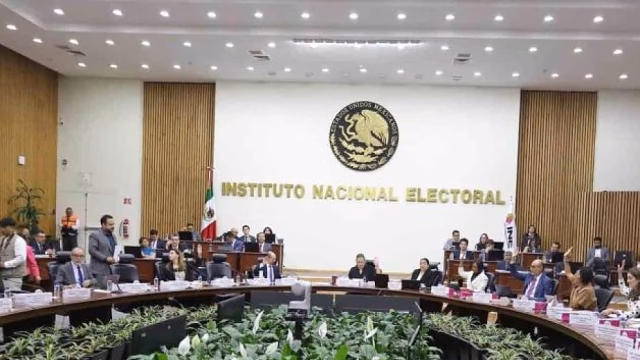 El INE pide votar por jueces entre campañas que prefieren el abstencionismo