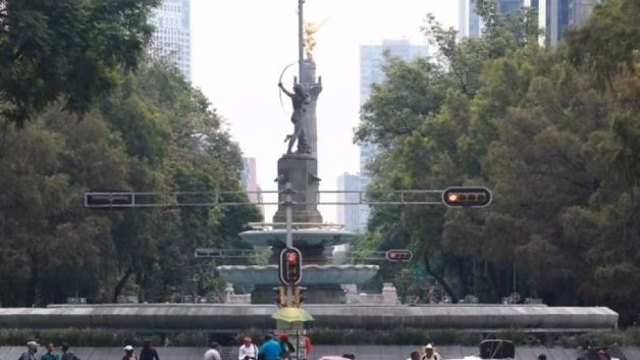 La CNTE mantiene bloqueos en Reforma en su decimocuarto día de protestas
