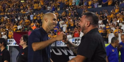 Mohamed erklärt nach einem Sieg seine ewige Liebe zu Guido Pizarro