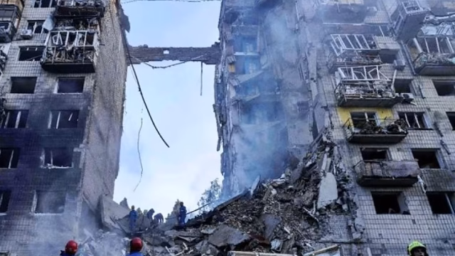 Ataque ruso en Kiev deja 13 muertos y reactiva el terror en Ucrania