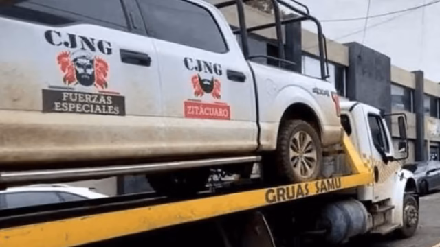 Barbas mocks the Army while the mayor of Zitácuaro cries for help