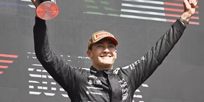 George Russell triunfa en Canadá con Mercedes tras una carrera táctica