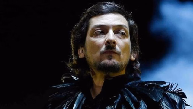 León Larregui lanza “11 cometas” como protesta ante la crisis mundial