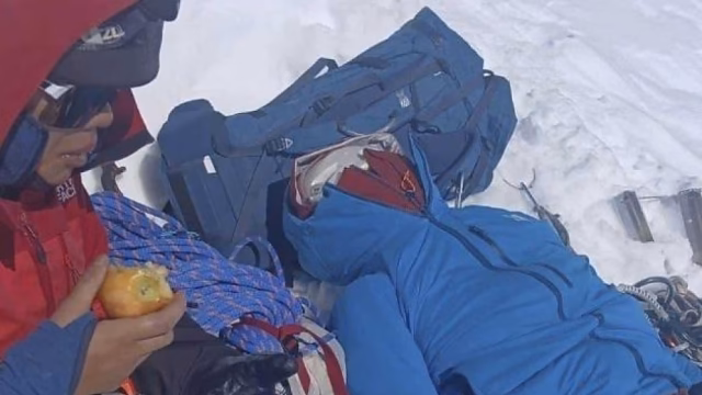 Tragédia em Huascarán, um alpinista japonês morre e outro sobrevive
