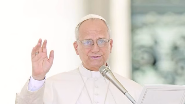 El Papa revive el Espíritu de Helsinki mientras el mundo arde