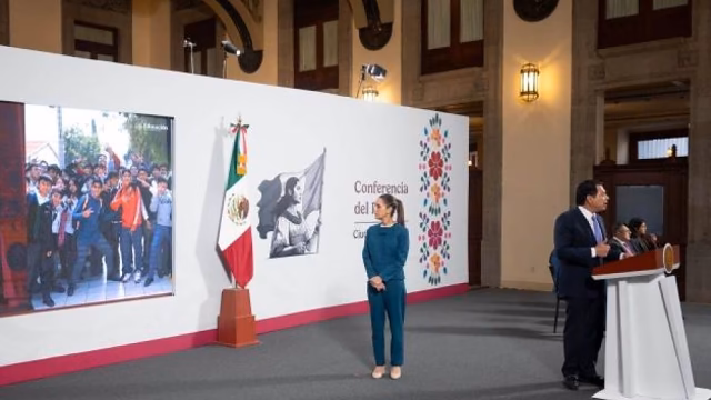 Mexico transforms high school with two certificates and technological careers