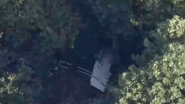 Sobrevivientes en estado crítico tras accidente de avioneta de paracaidismo