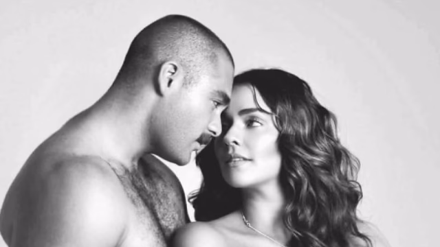 Claudia Martín and Carlos Said announce their pregnancy with an intimate photo