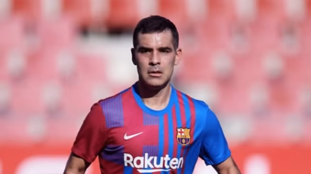 El FC Barcelona sorprende a Rafael Márquez con un regalo conmemorativo
