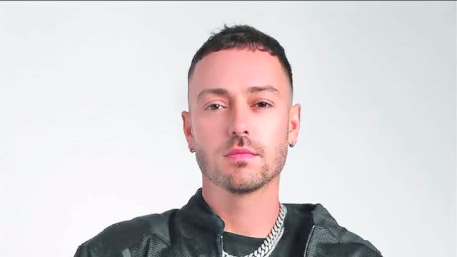 Pee Wee justifica su arresto por alcohol con el duelo de su padre