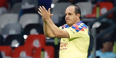 Cuauhtémoc Blanco sugiere a Chicharito colgar los botines