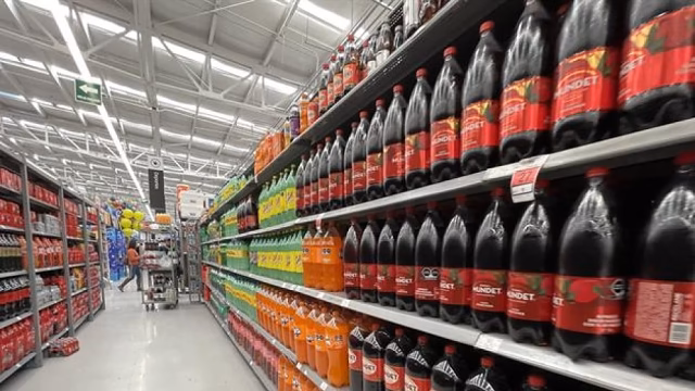 Expertos consideran insuficiente el aumento a impuestos de tabaco y refrescos
