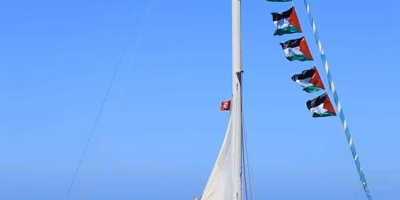 Flotilla humanitaria es atacada con drones en el Mediterráneo