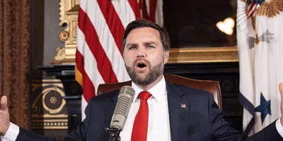 JD Vance conduce el programa de radio de su amigo asesinado