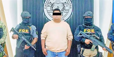 Comunidad entrega a presunto asesino de sacerdote en Guerrero