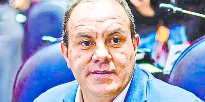 Cuauhtémoc Blanco perde sessão legislativa por jogar paddle