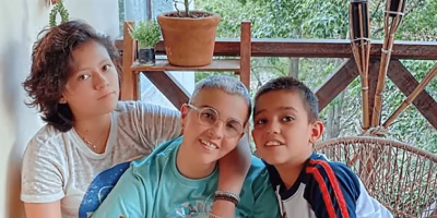 Federica Quijano supera o medo de perder os filhos adotivos