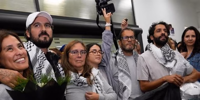 México recibe a activistas de flotilla humanitaria interceptada por Israel