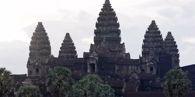 Acidente de ônibus em Camboja deixa 16 mortos