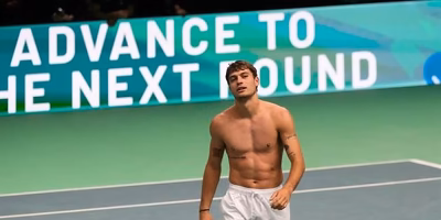 Italy advances to the Davis Cup final