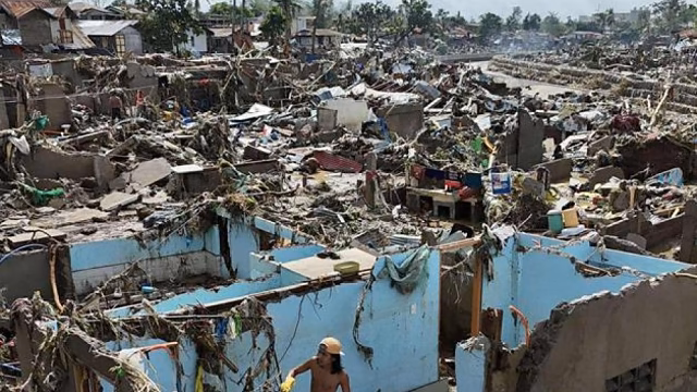 The fury of Typhoon Kalmaegi leaves a trail of death in the Philippines