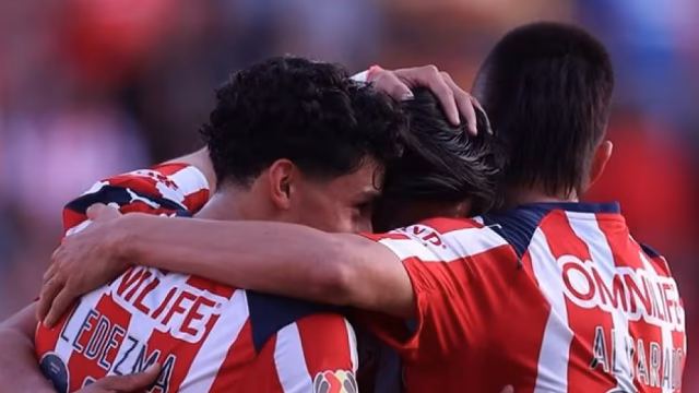 Chivas displays its power with a spectacular victory against Irapuato