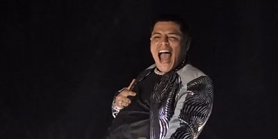 Eduin Caz of Grupo Firme destroys screen at Colombian festival